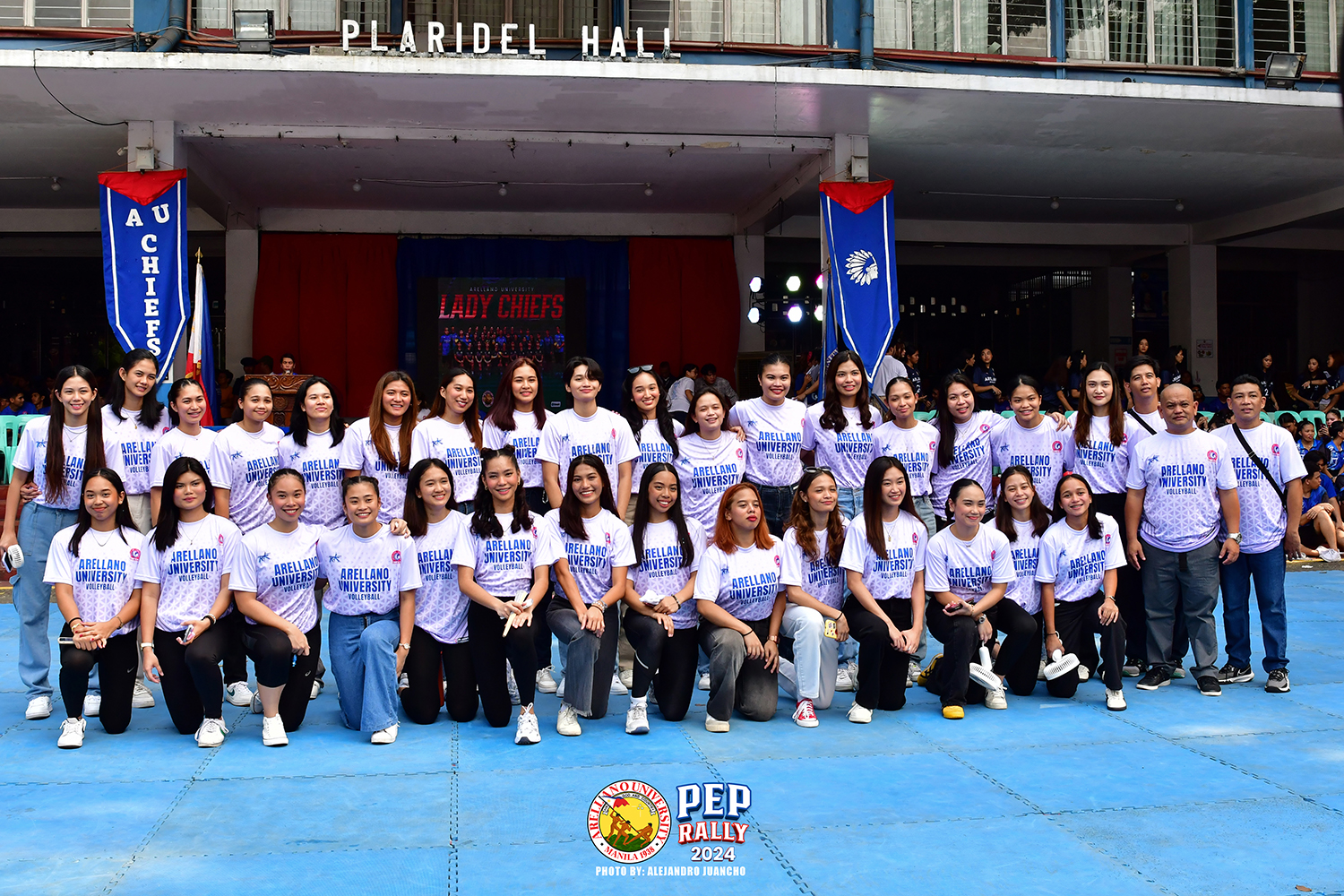 Women's Volleyball Team (Senior)