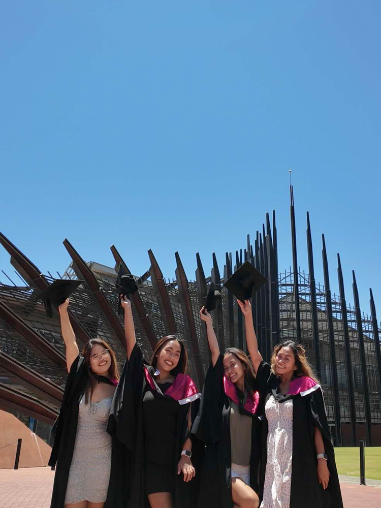 AU-INP Filipino Students Achieve Nursing Dreams at ECU Graduation in Perth